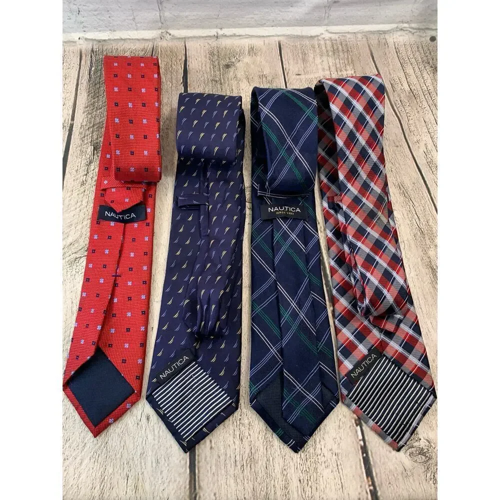 NAUTICA Men’s Lot of 4 100% Silk Ties